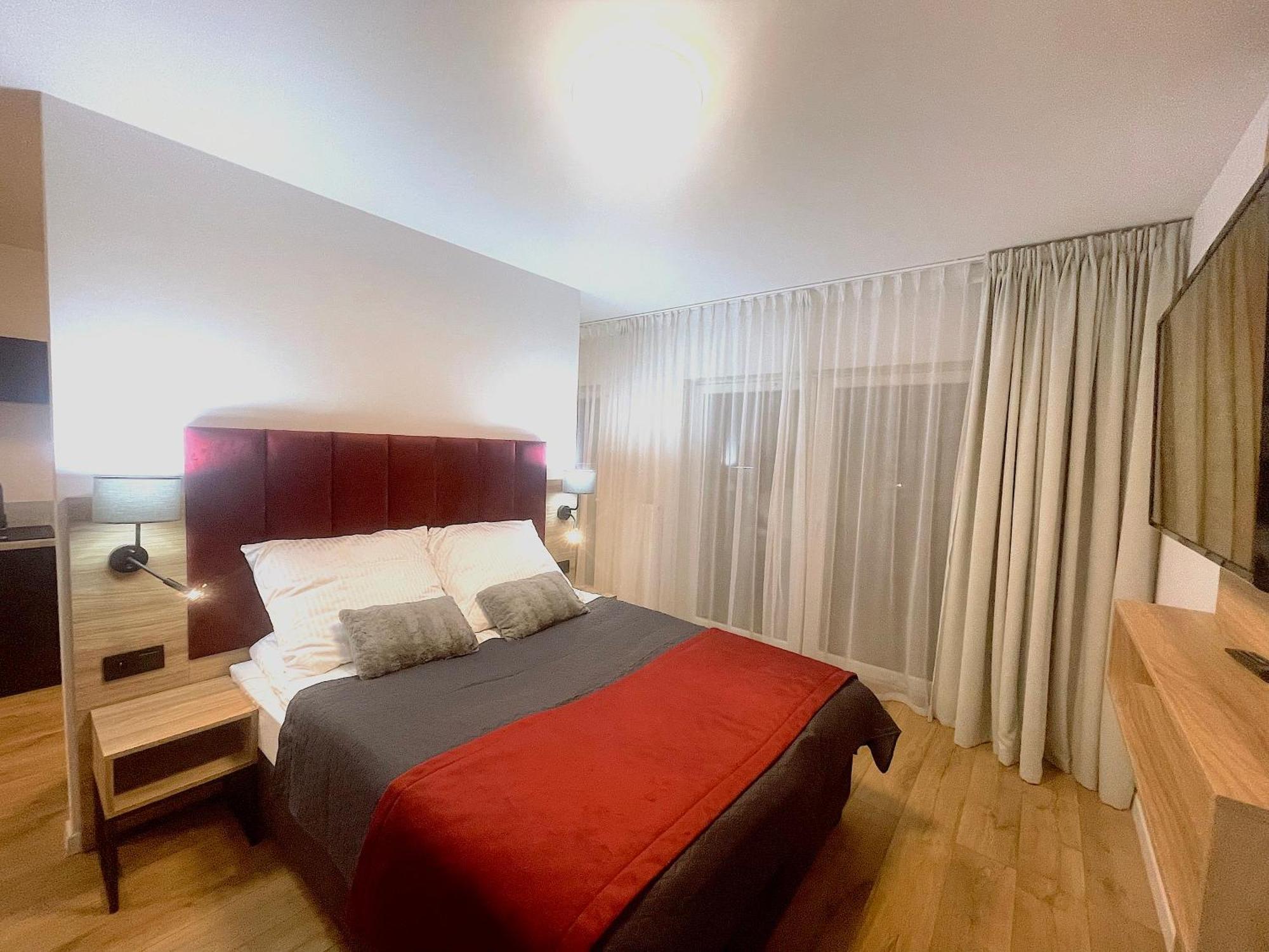Apartment Premium Atal City Square-Free Parking Space In The Garage ヴロツワフ エクステリア 写真