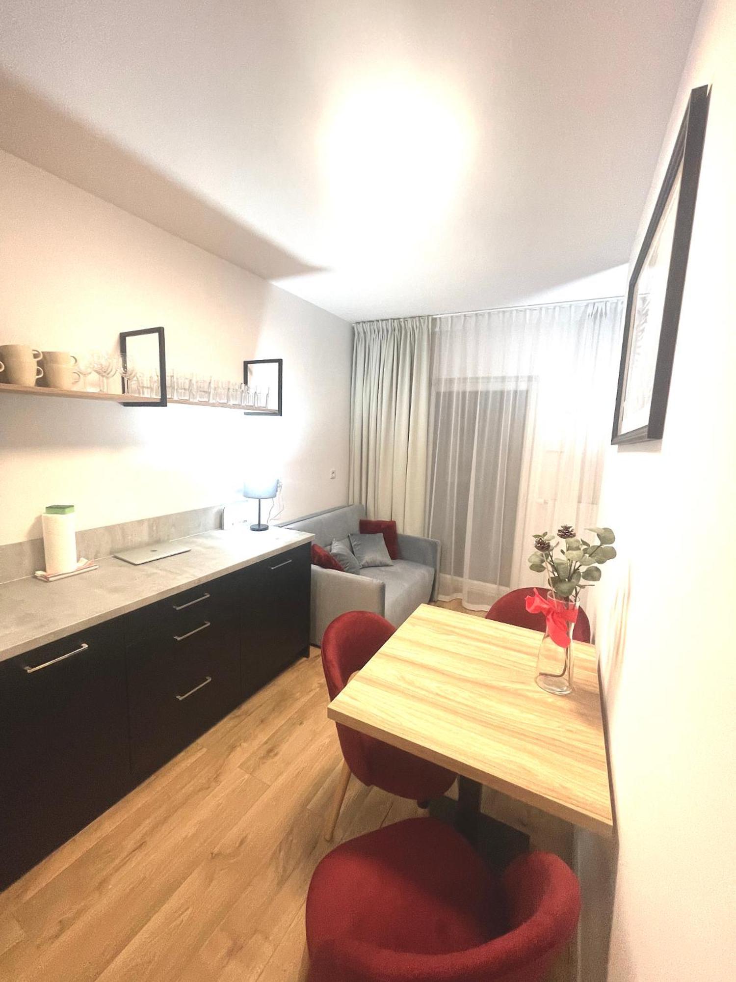Apartment Premium Atal City Square-Free Parking Space In The Garage ヴロツワフ エクステリア 写真
