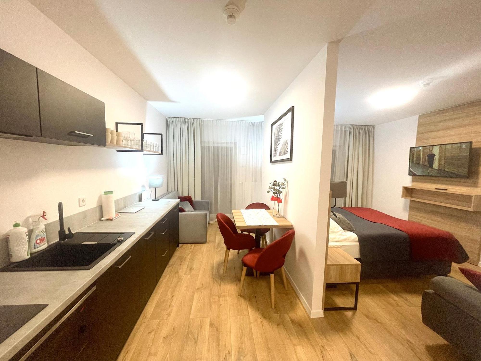 Apartment Premium Atal City Square-Free Parking Space In The Garage ヴロツワフ エクステリア 写真